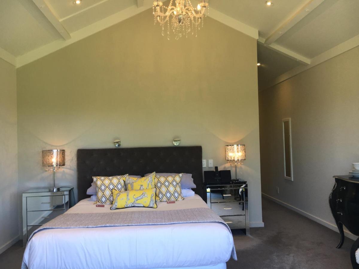 Kalldeen Luxury Accommodation Napier Exterior photo