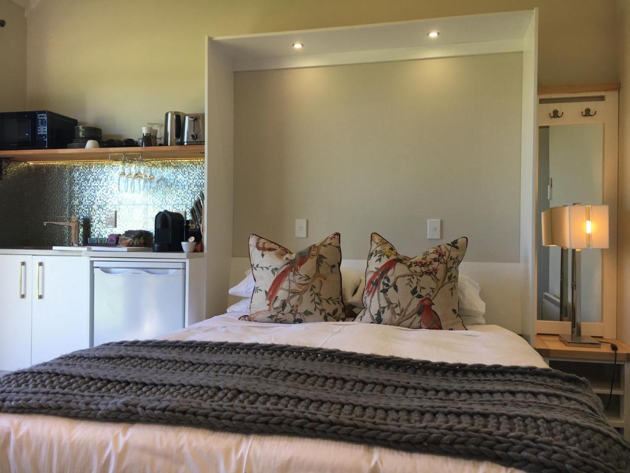 Kalldeen Luxury Accommodation Napier Exterior photo
